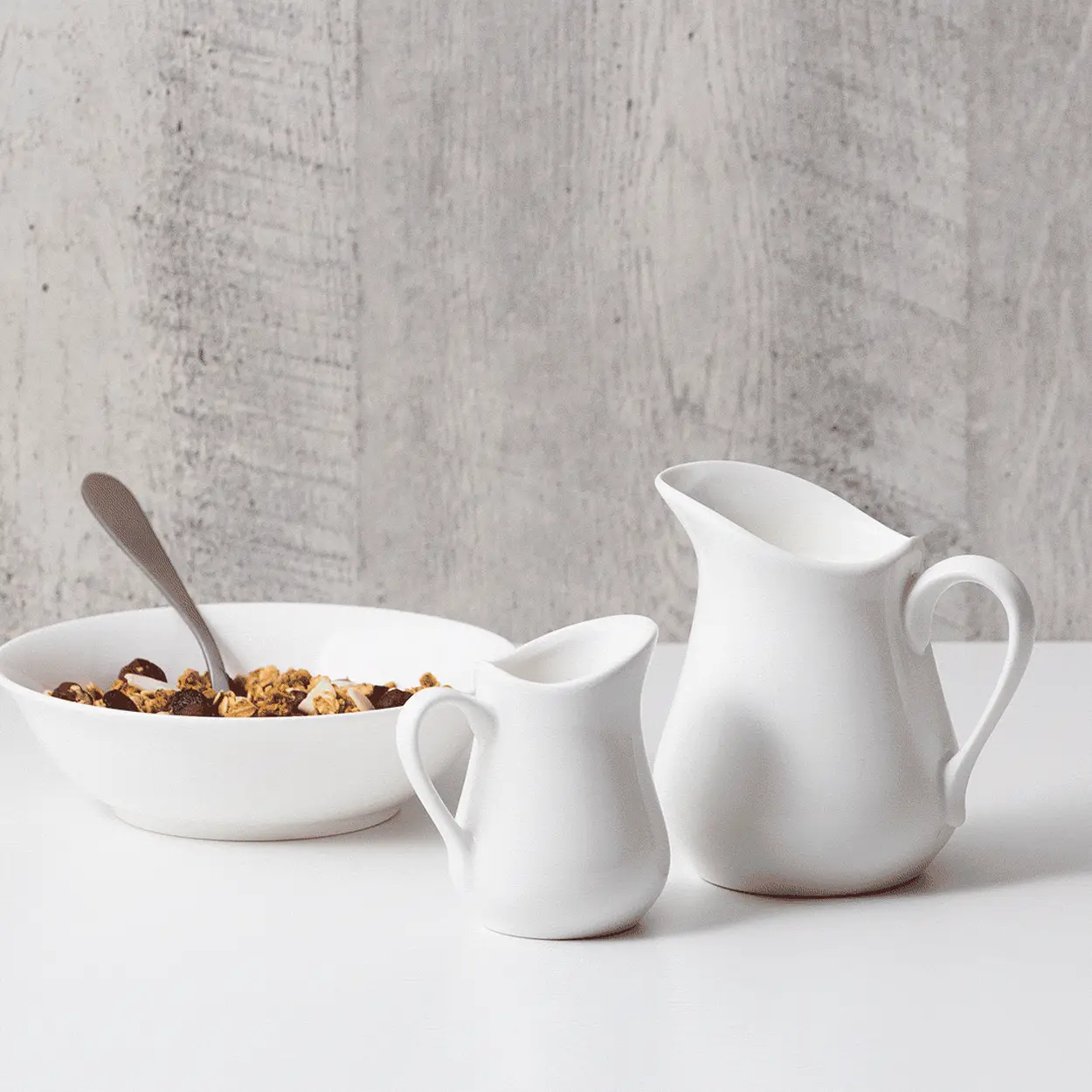 Salisbury & Co Classic Milk Jug 330ml White Image 6