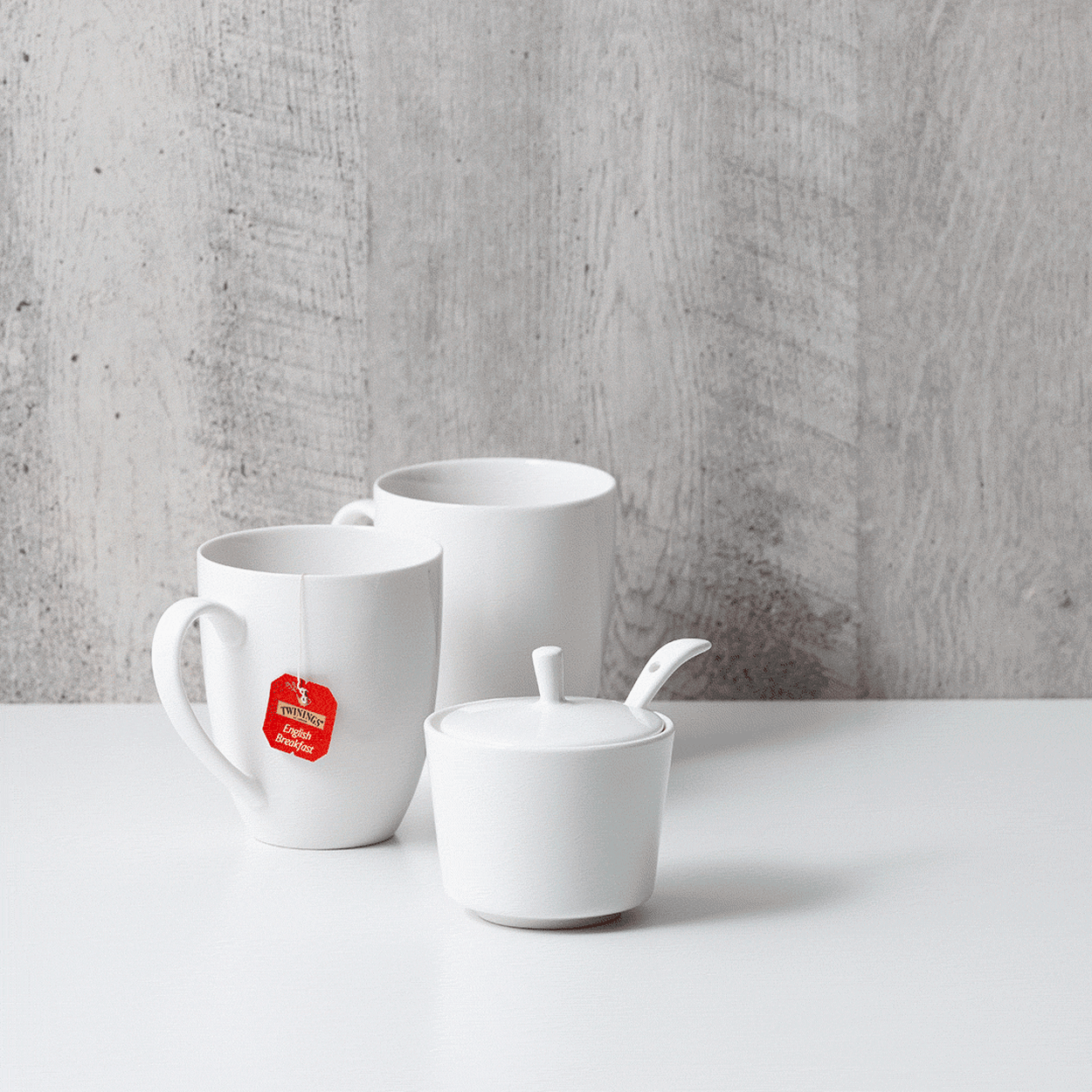 Salisbury & Co Classic Sugar Jar with Spoon White Image 6