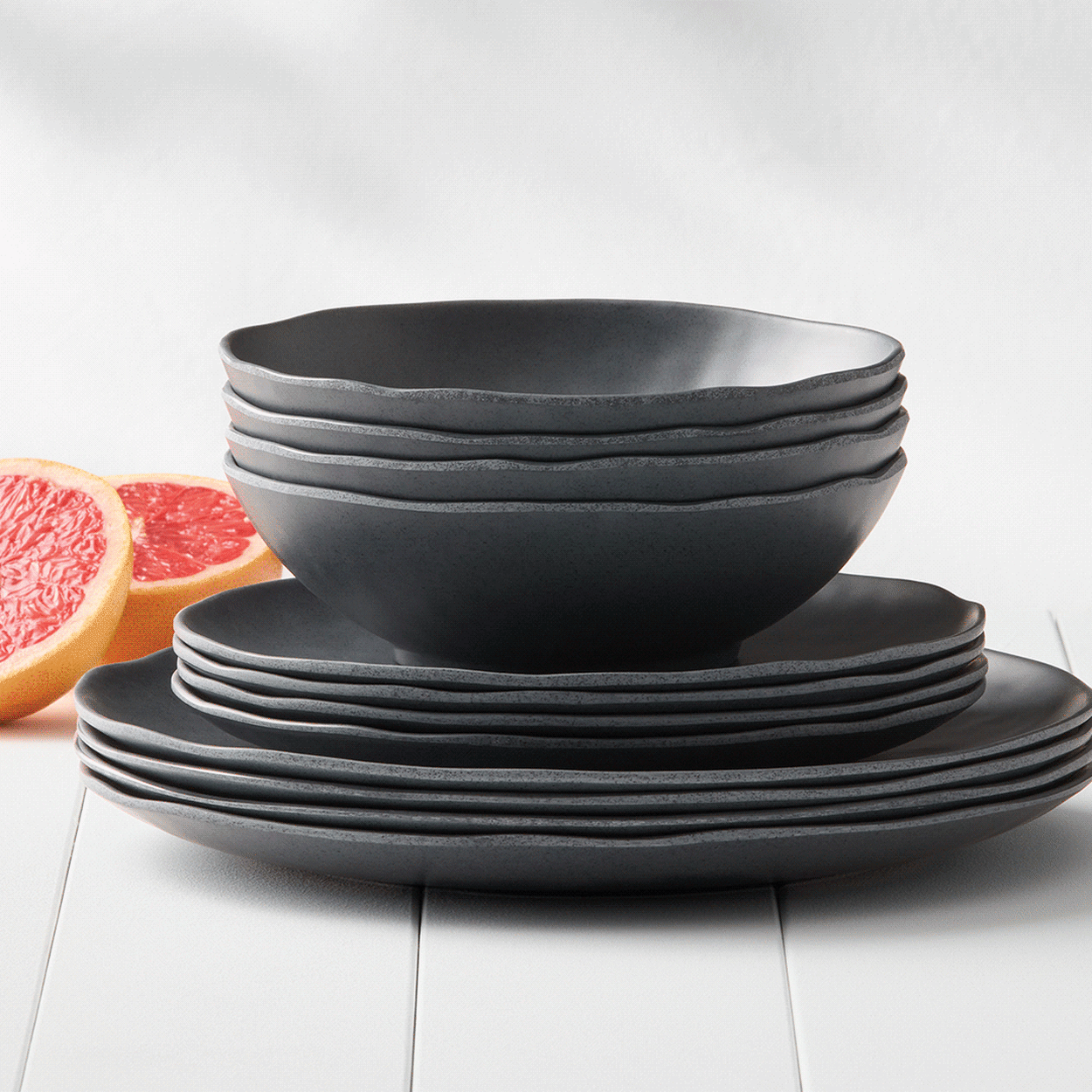 Salisbury & Co Escape Melamine Dinner Set 12pc Black Image 6