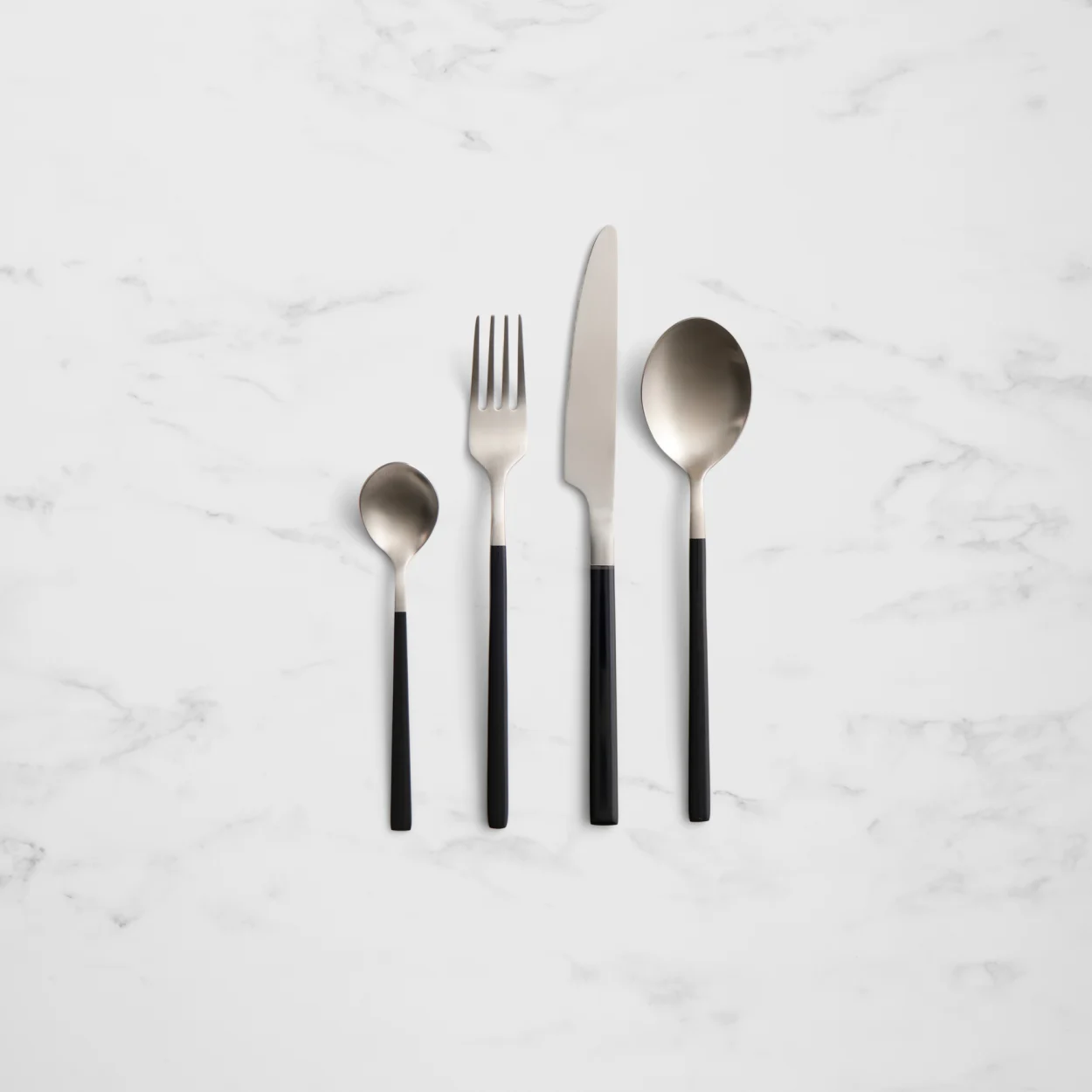Salisbury & Co Milan Cutlery Set 16pc Silver Black Image 1