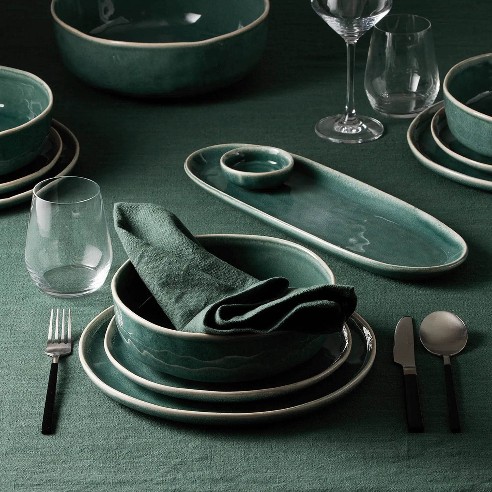 Salisbury & Co Baltic Dinner Set 12pc Hunter Green Image 5