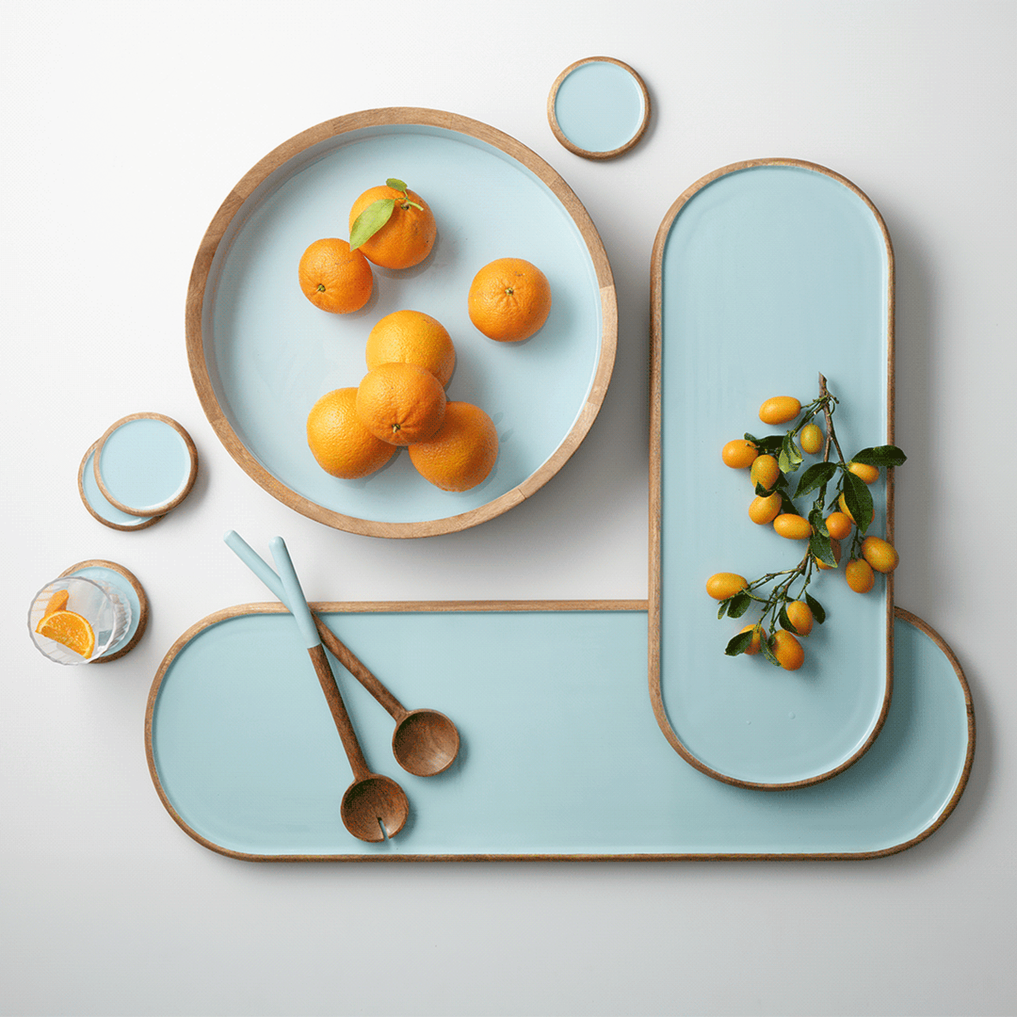 Salisbury & Co Calla Oval Platter 60x23cm Ice Blue Image 6