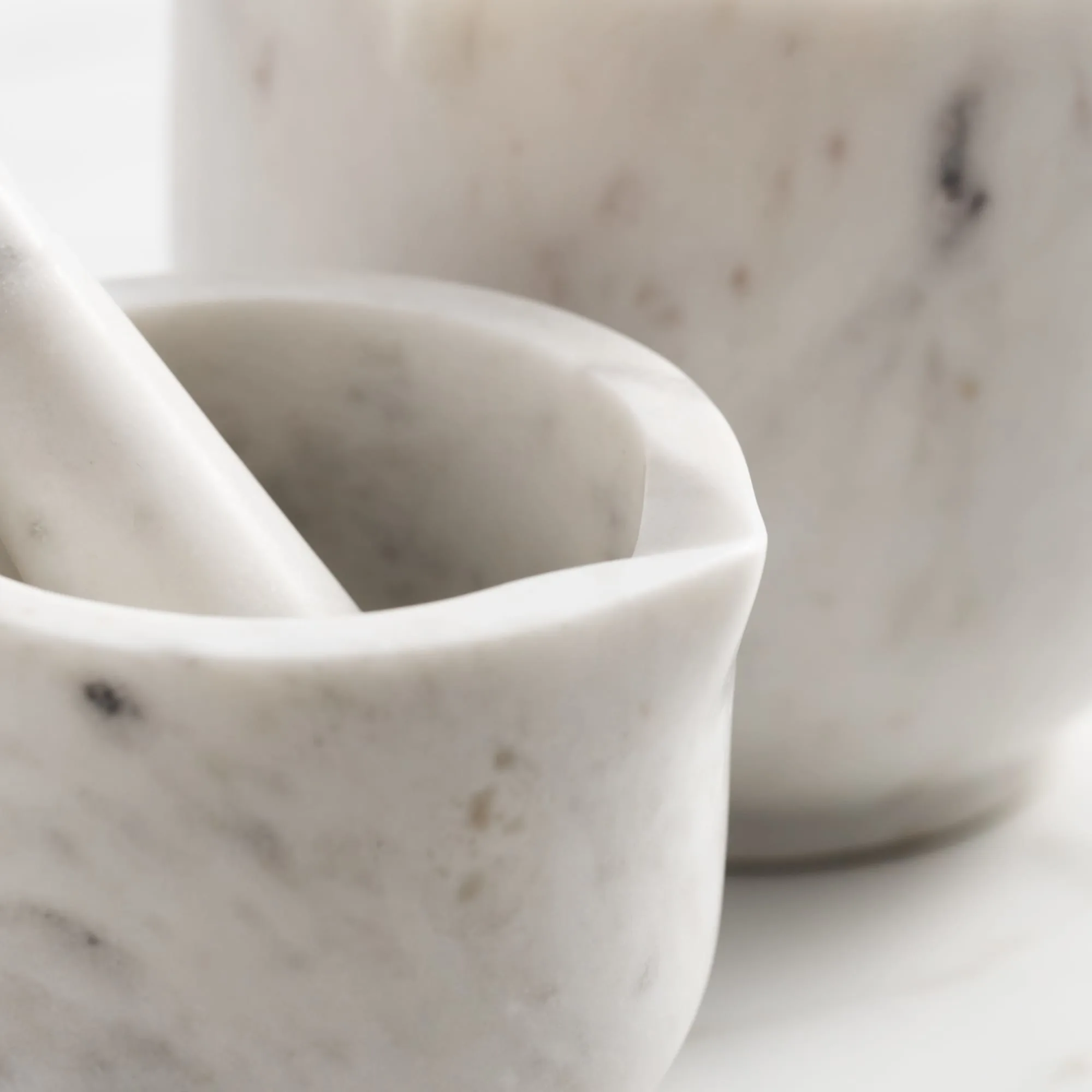 Salisbury & Co Carra Mortar and Pestle 10cm White Image 3