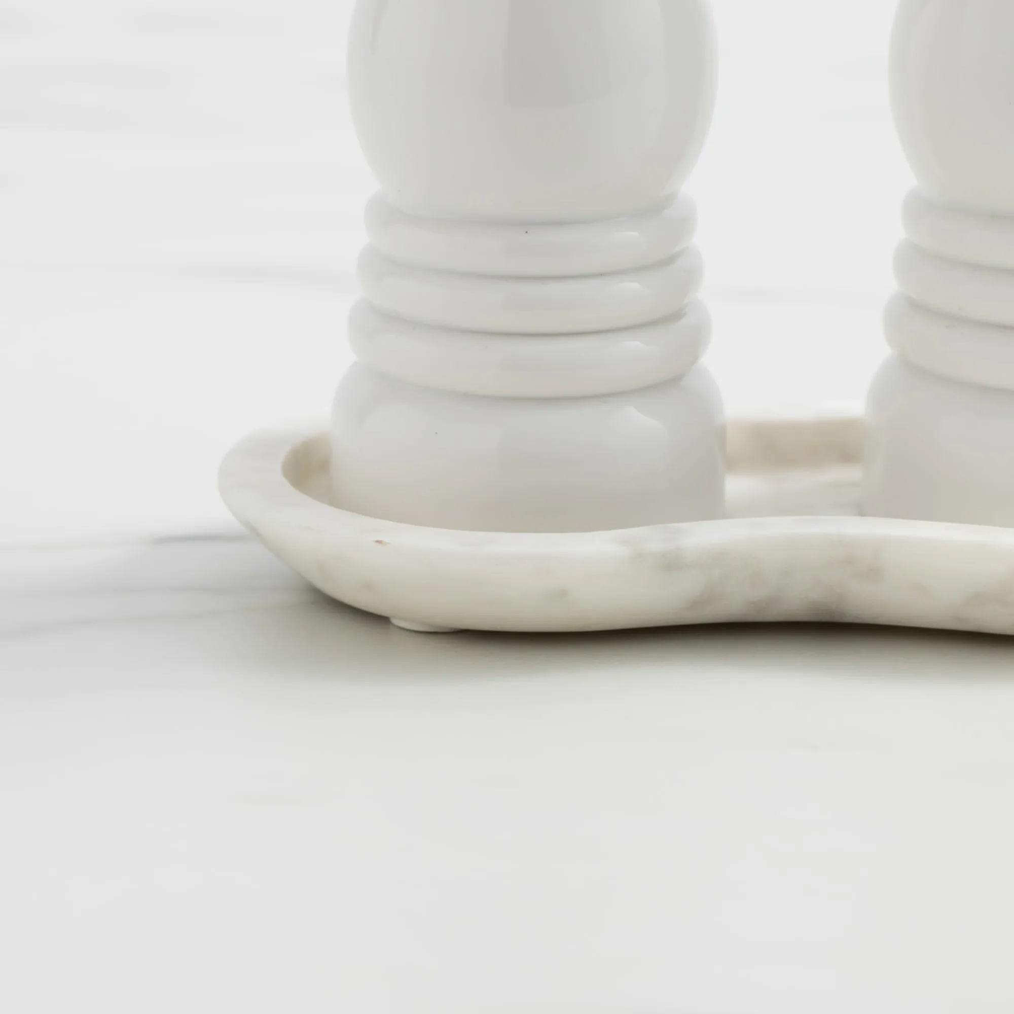 Salisbury & Co Carra Salt and Pepper Tidy White Image 2