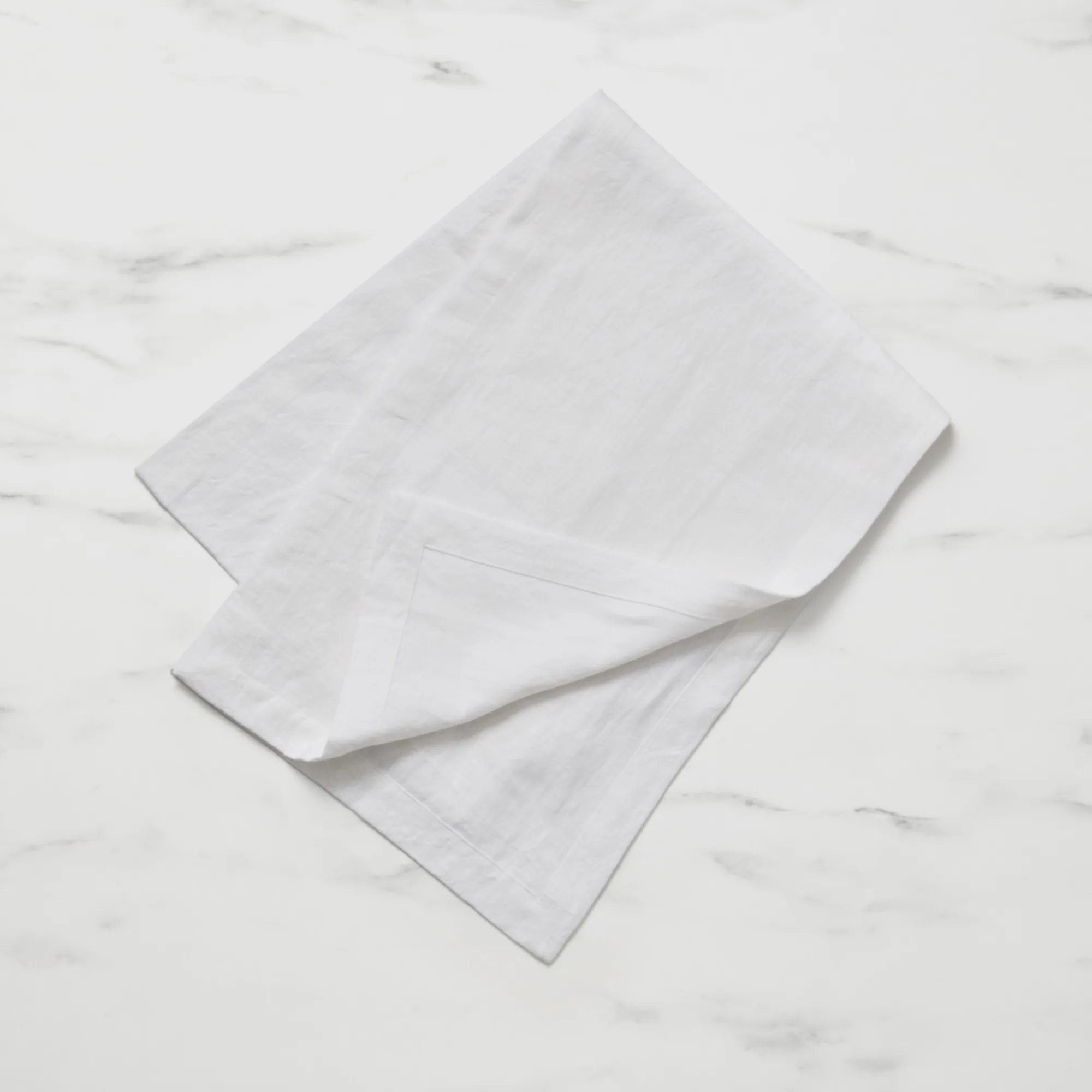 Salisbury & Co Classic Table Runner 200x35cm White Image 1