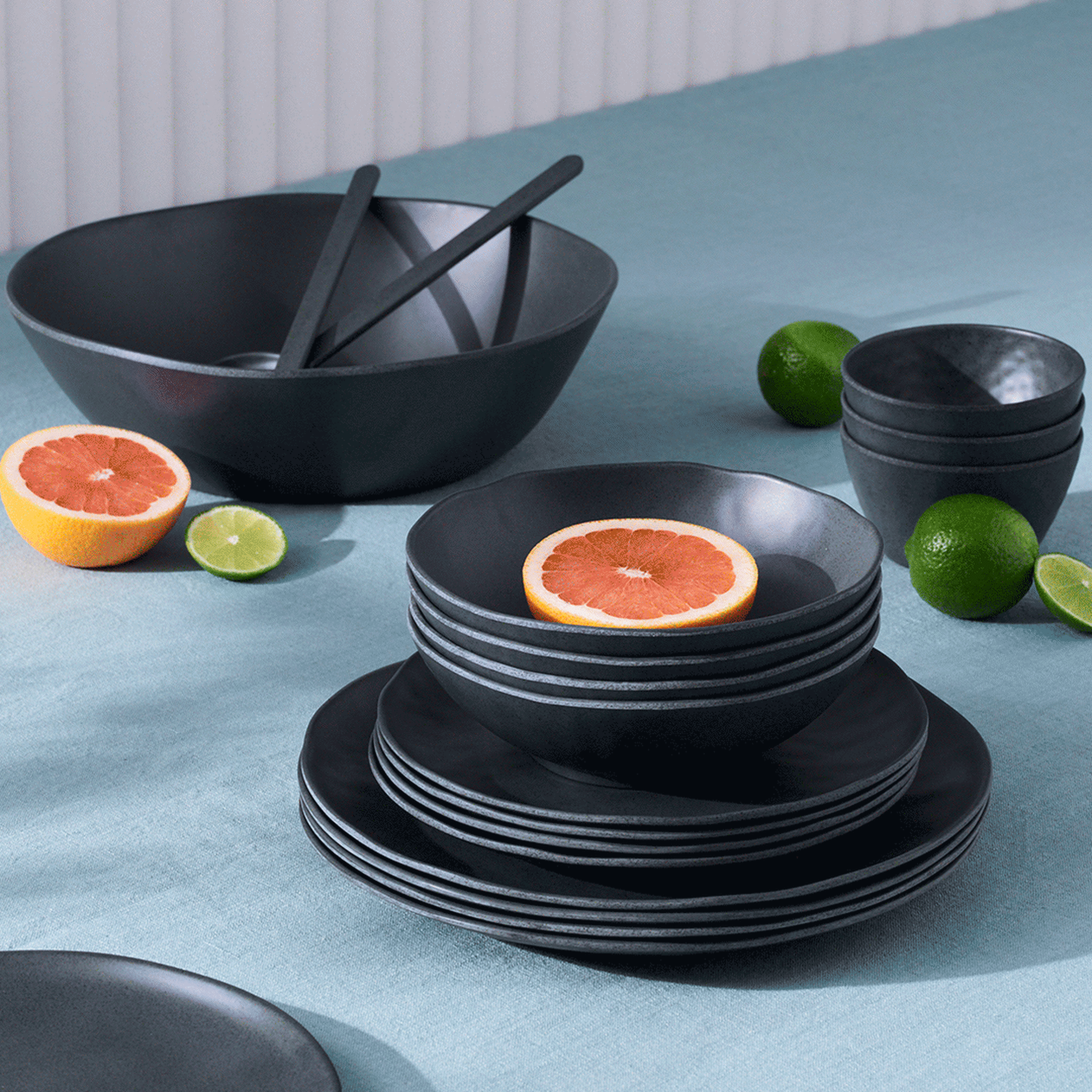 Salisbury & Co Escape Melamine Cup 420ml Black Image 6