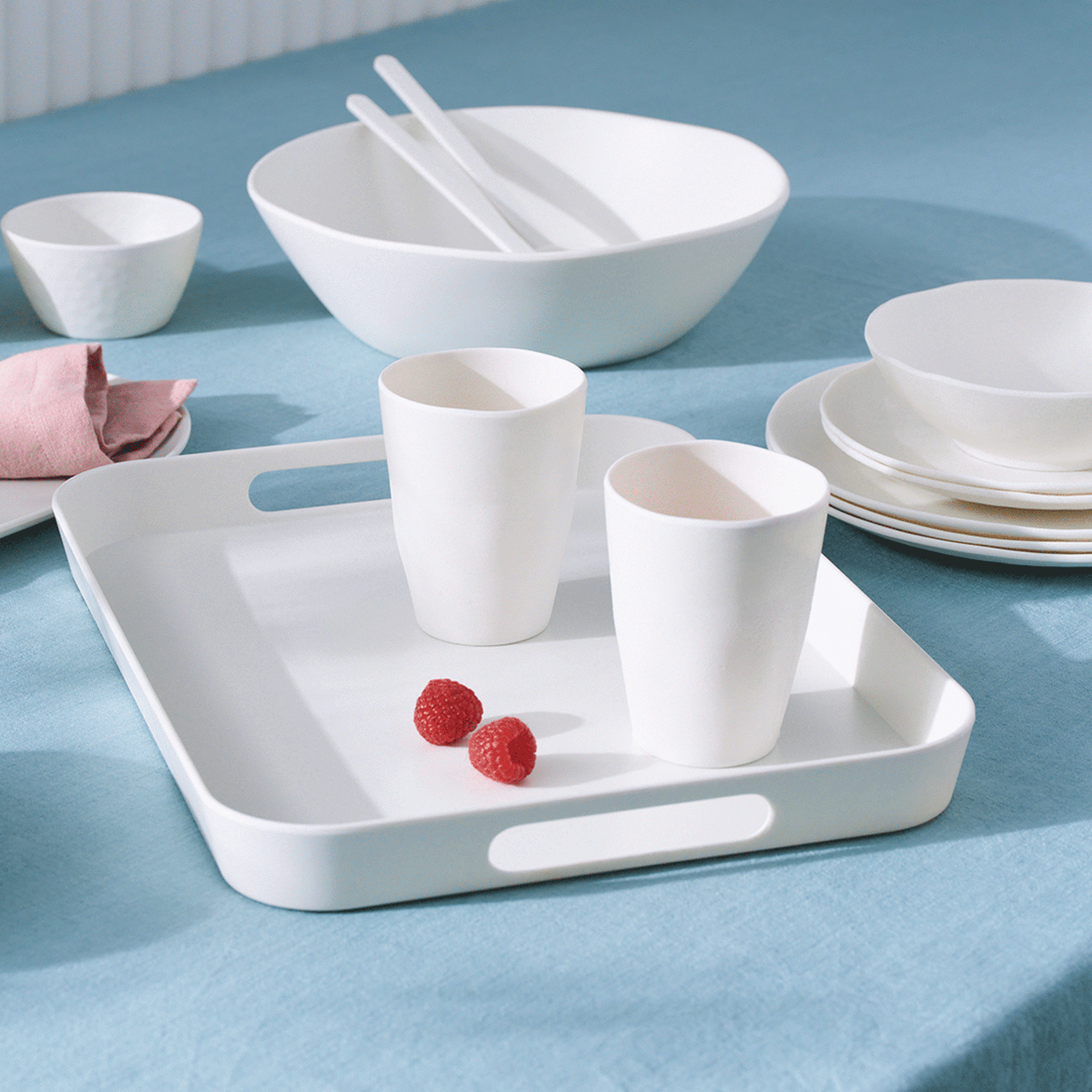 Salisbury & Co Escape Melamine Cup 420ml White Image 5