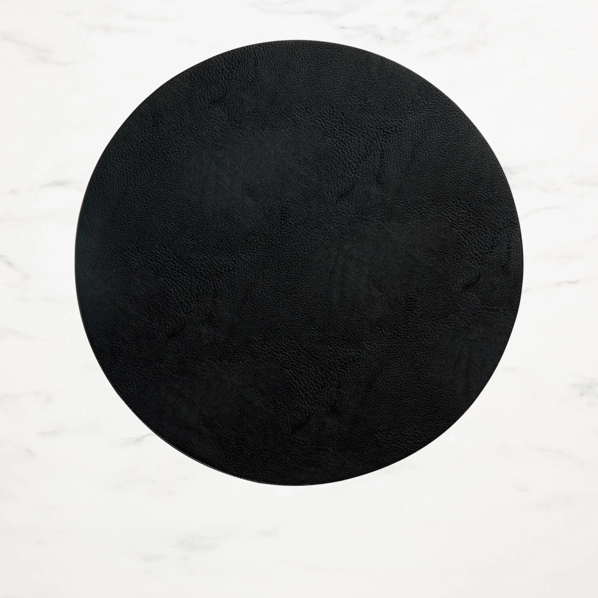 Salisbury & Co Siena Round Placemat 38cm Black Image 1