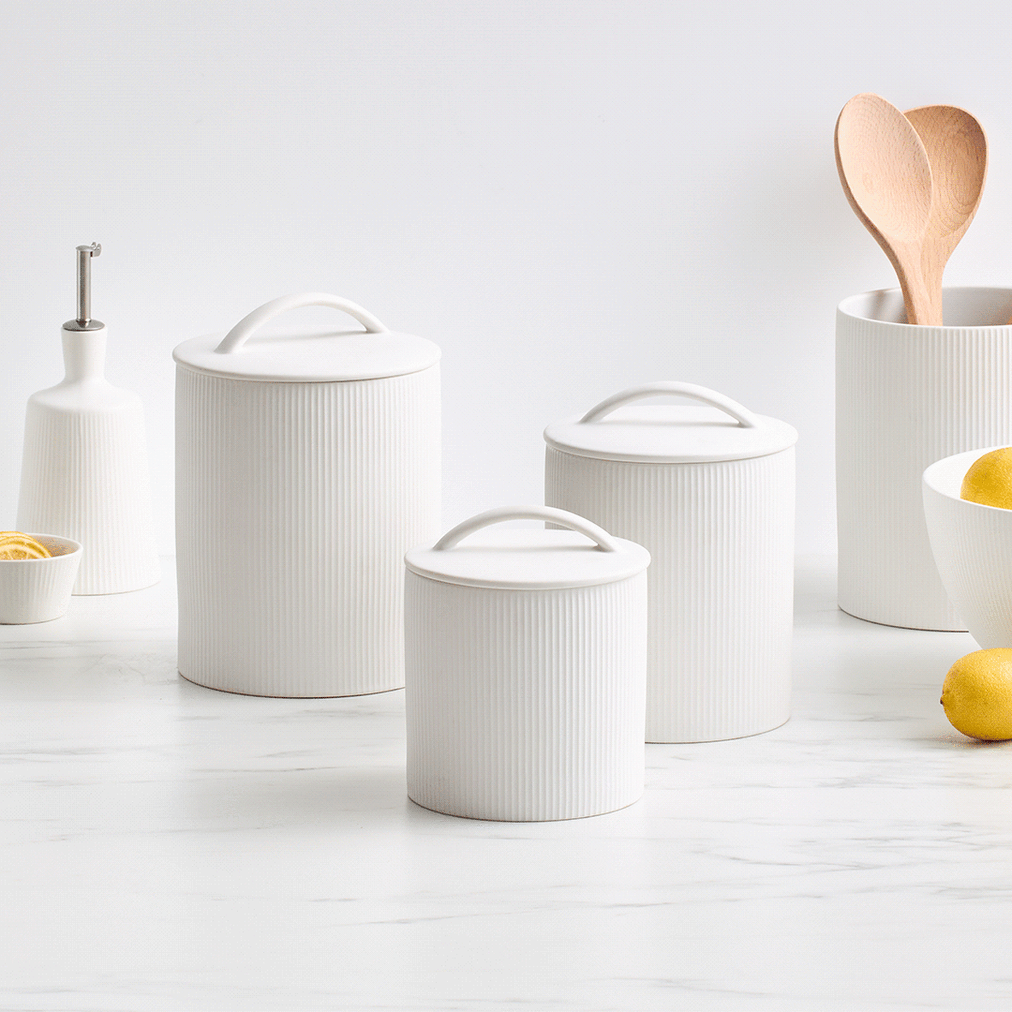 Salisbury & Co Linea Porcelain Canister 1.2L White Image 6