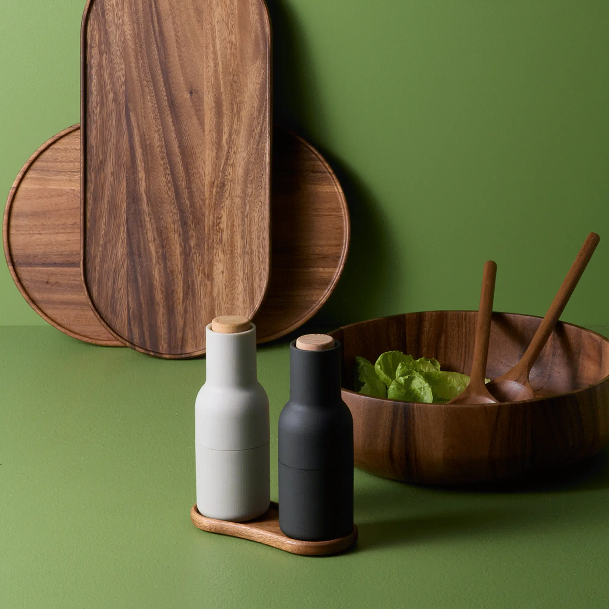 Salisbury & Co Seville Salt and Pepper Tidy Tray Image 6