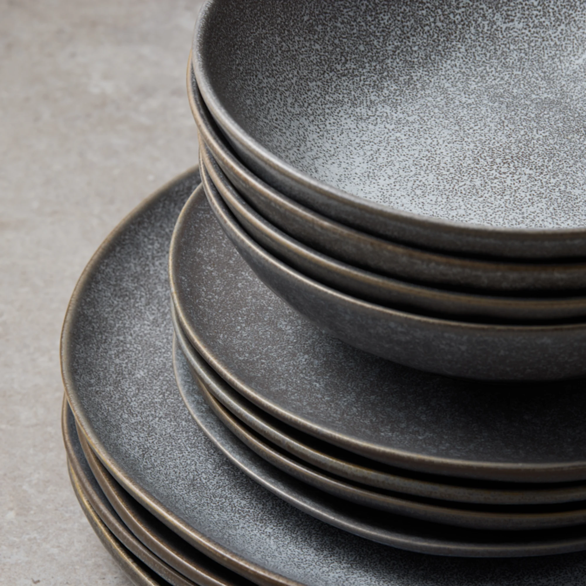 Salisbury & Co Siena Dinner Set 12pc Charcoal Image 3