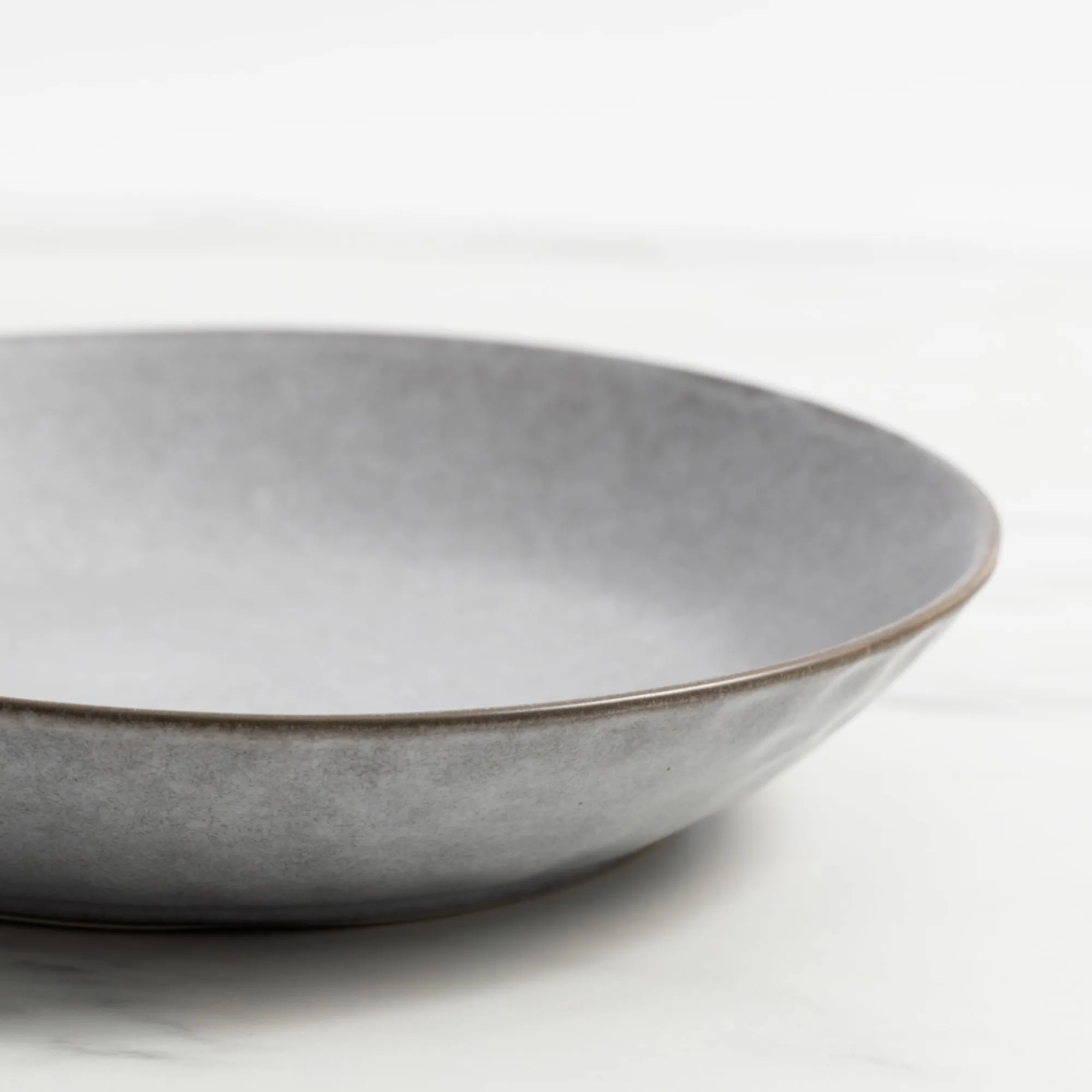 Salisbury & Co Siena Serving Bowl 27cm Light Grey Image 3
