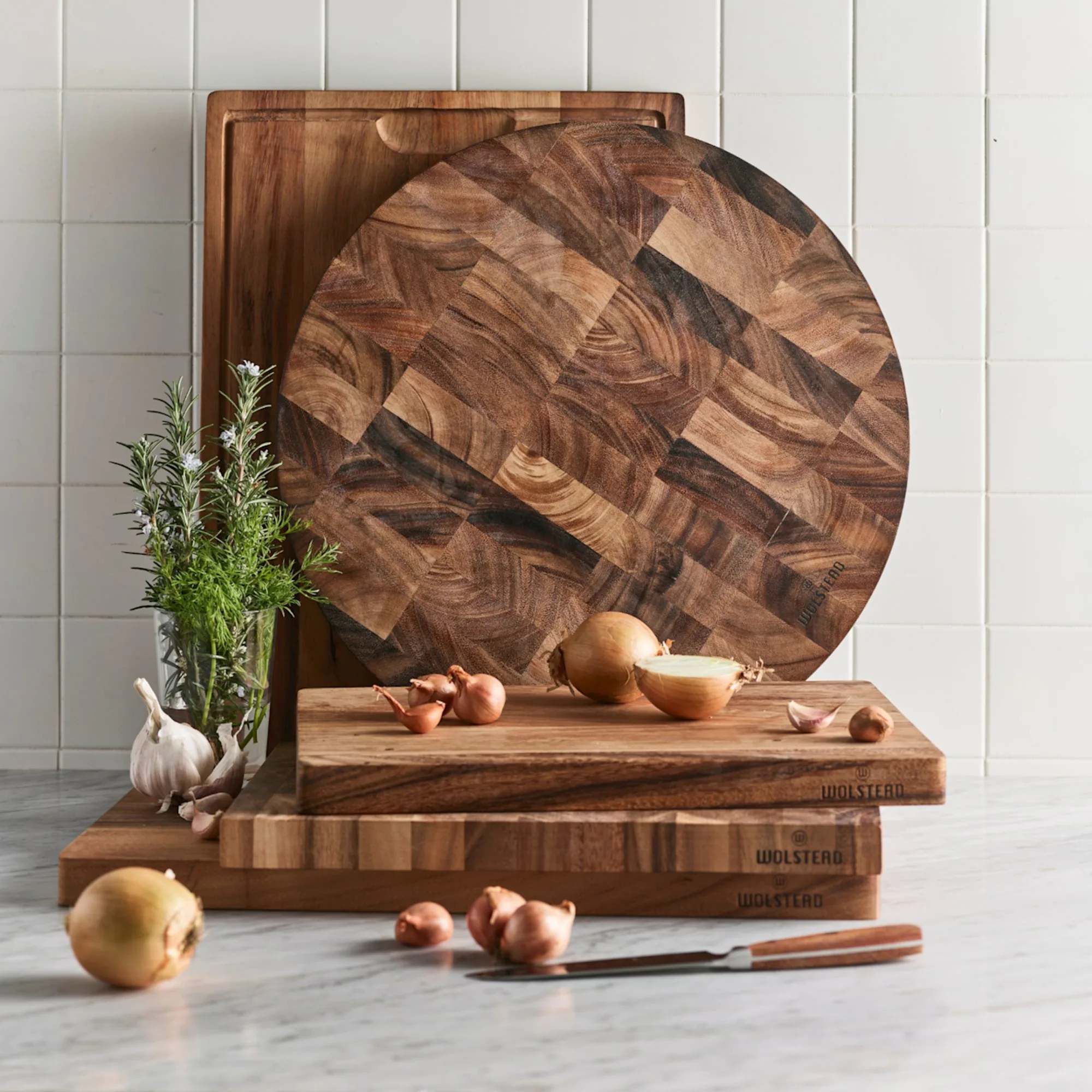 Wolstead Bonn Long Grain Chopping Board 40x30cm Image 2