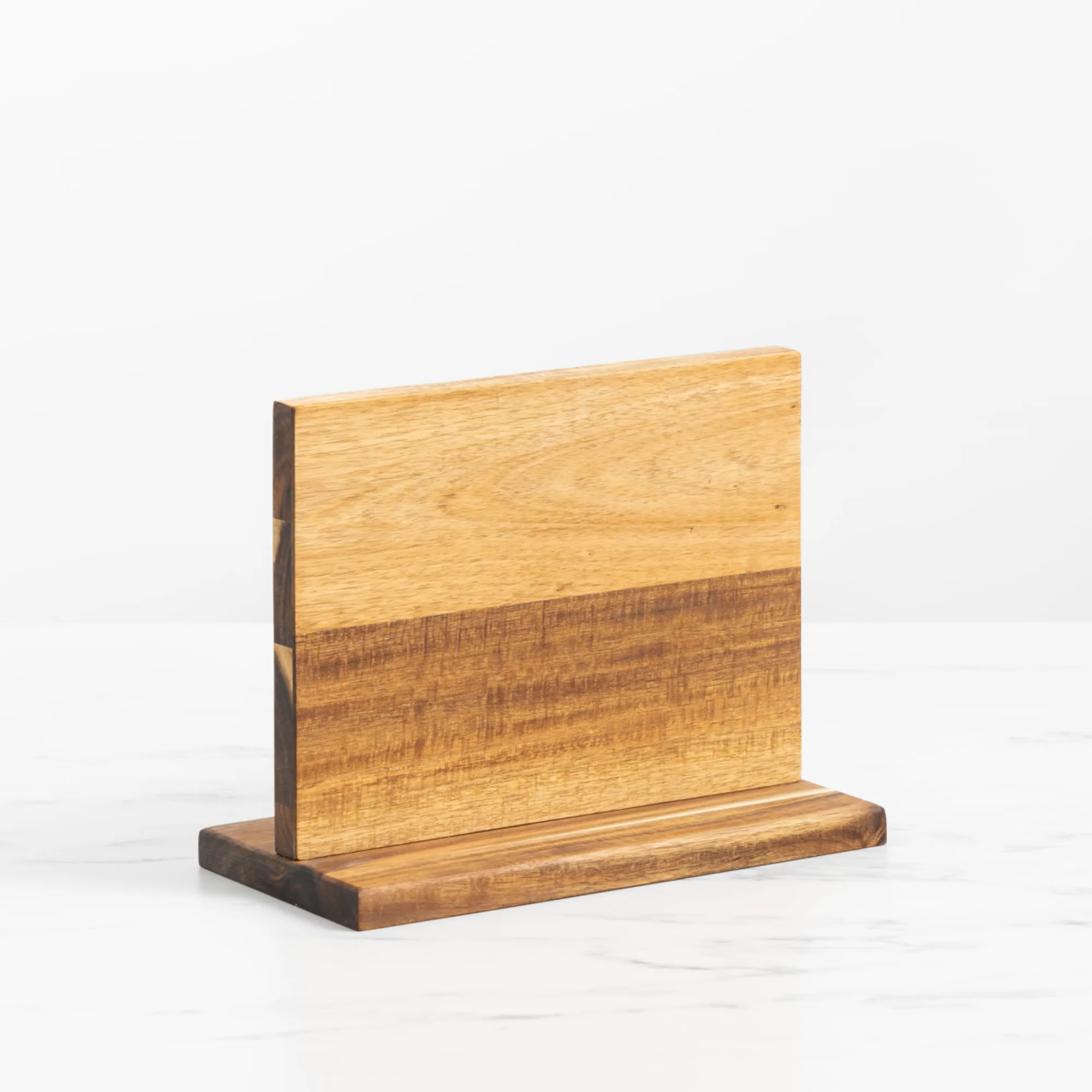Wolstead Universal Double Sided Magnetic Knife Block Image 1