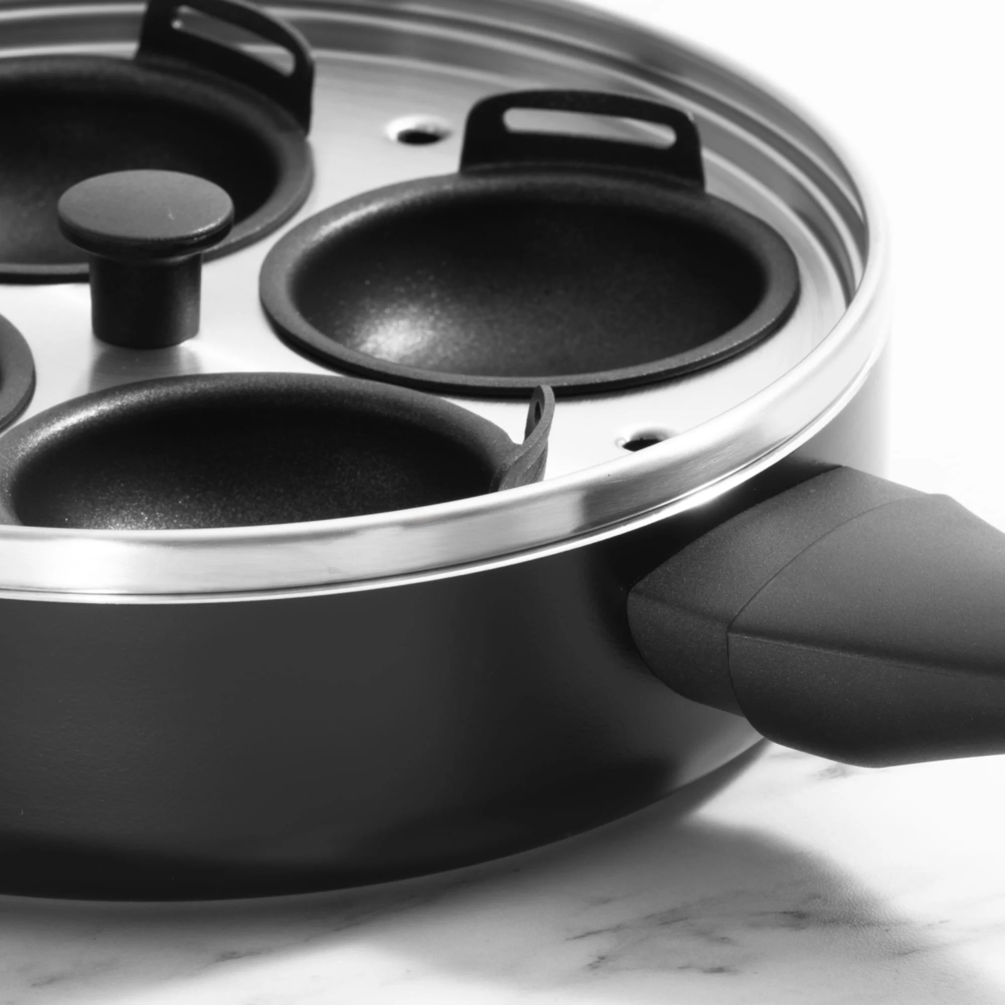 Wolstead Stonetek 4 Cup Egg Poacher Pan 20cm Image 3