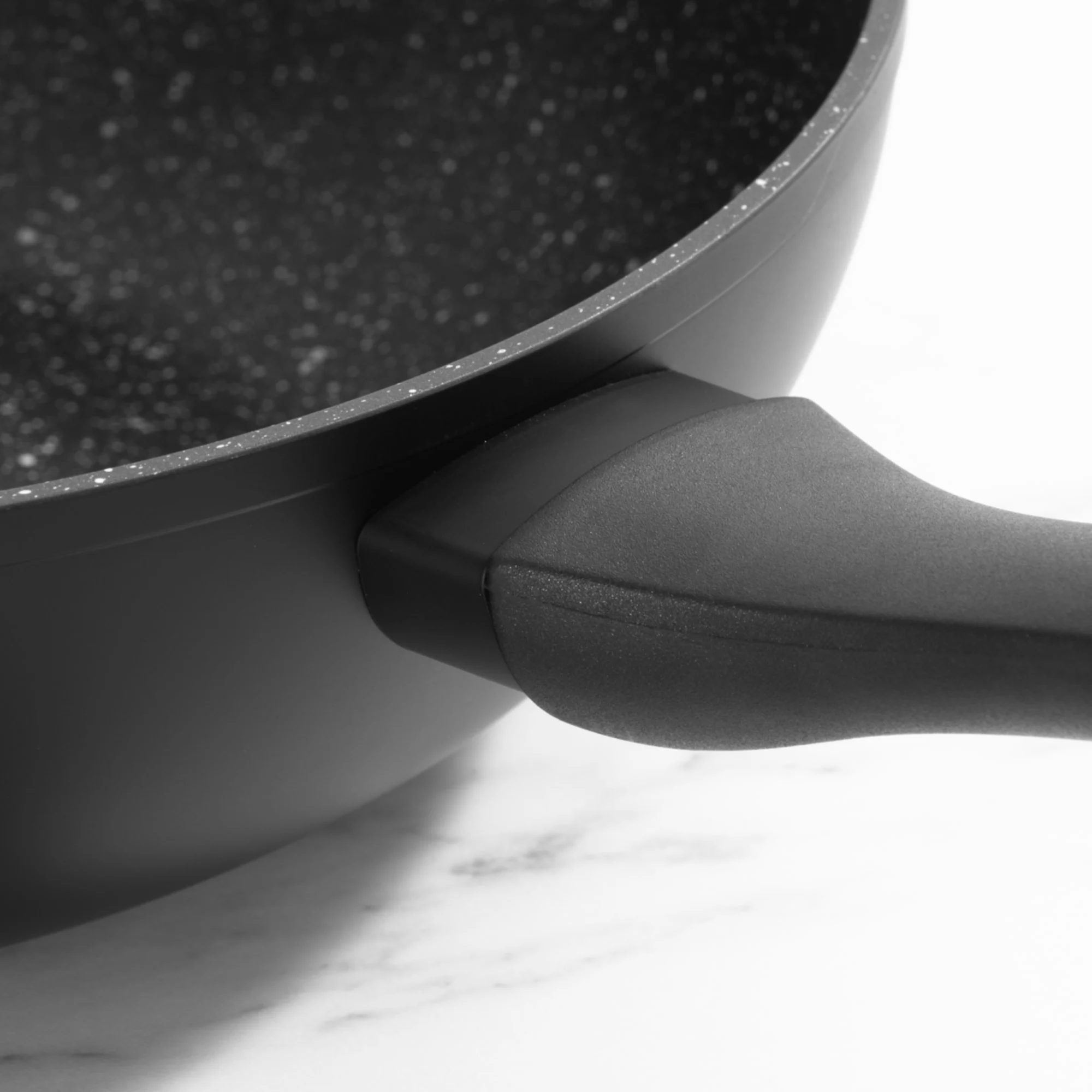 Wolstead Stonetek Non Stick Wok 32x9cm Image 3
