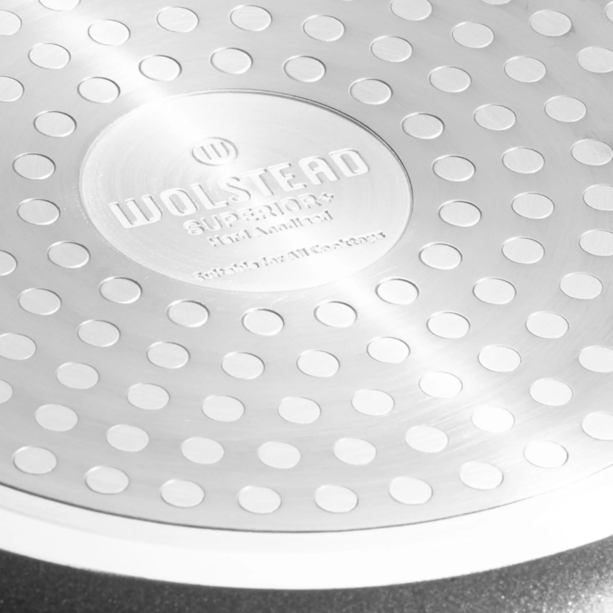 Wolstead Superior+ Non Stick Saucepan with Lid 16cm - 1.8L Image 3