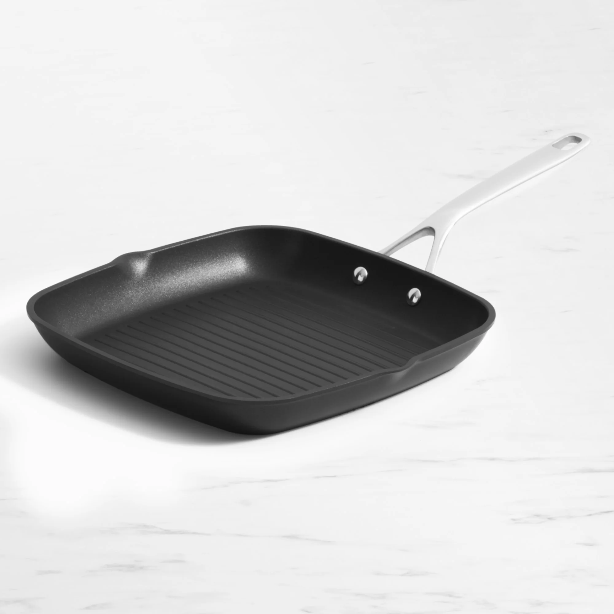 Wolstead Superior+ Square Forged Grill 28cm Image 1
