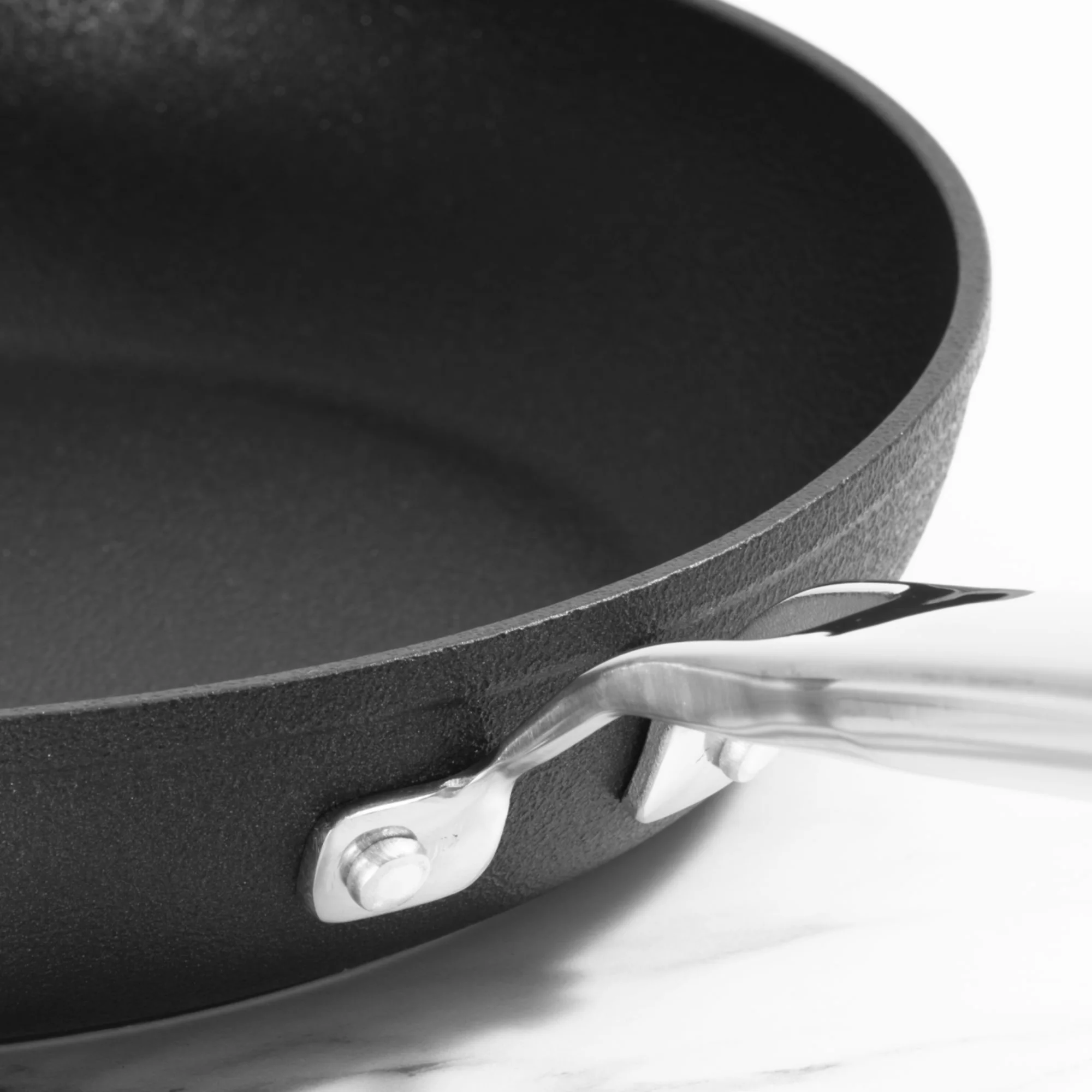 Wolstead Titan Non Stick Induction Frypan 26cm Image 2
