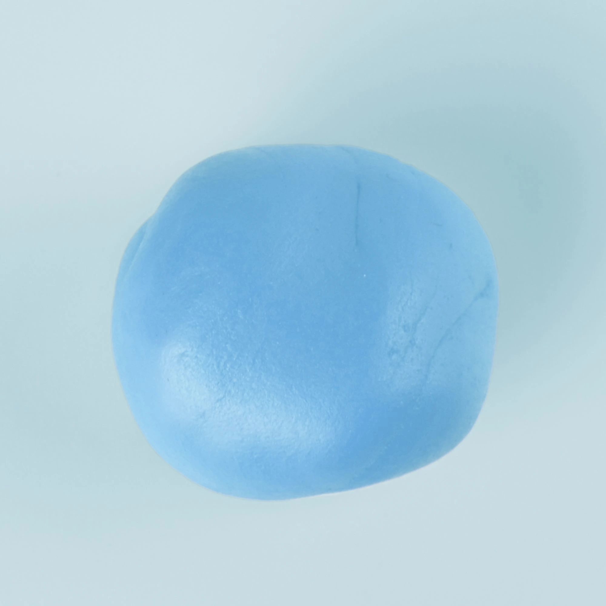 Fondtastic Premium Fondant Pastel Blue 250g Image 2