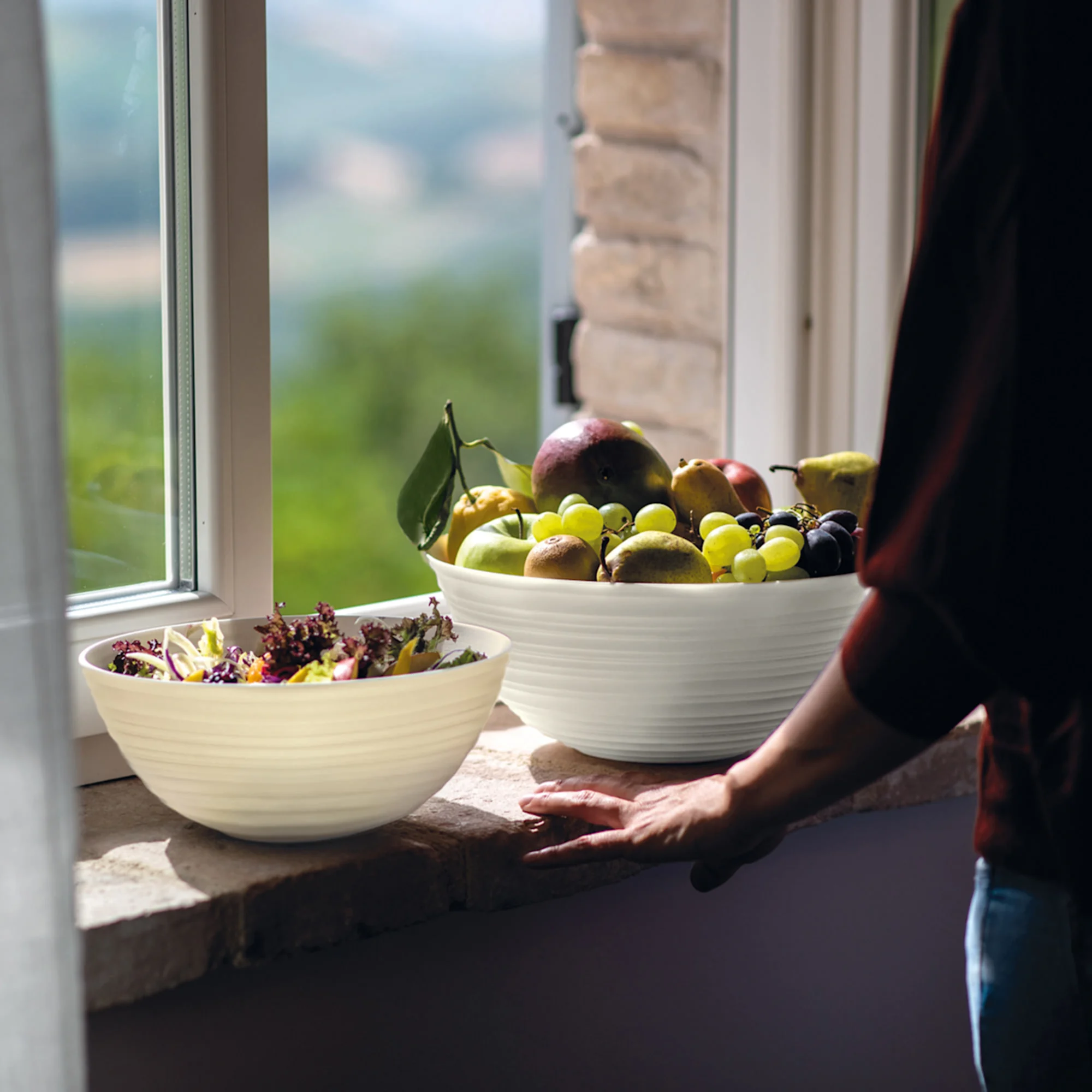 Guzzini Earth Tierra Bowl Extra Large White Image 3