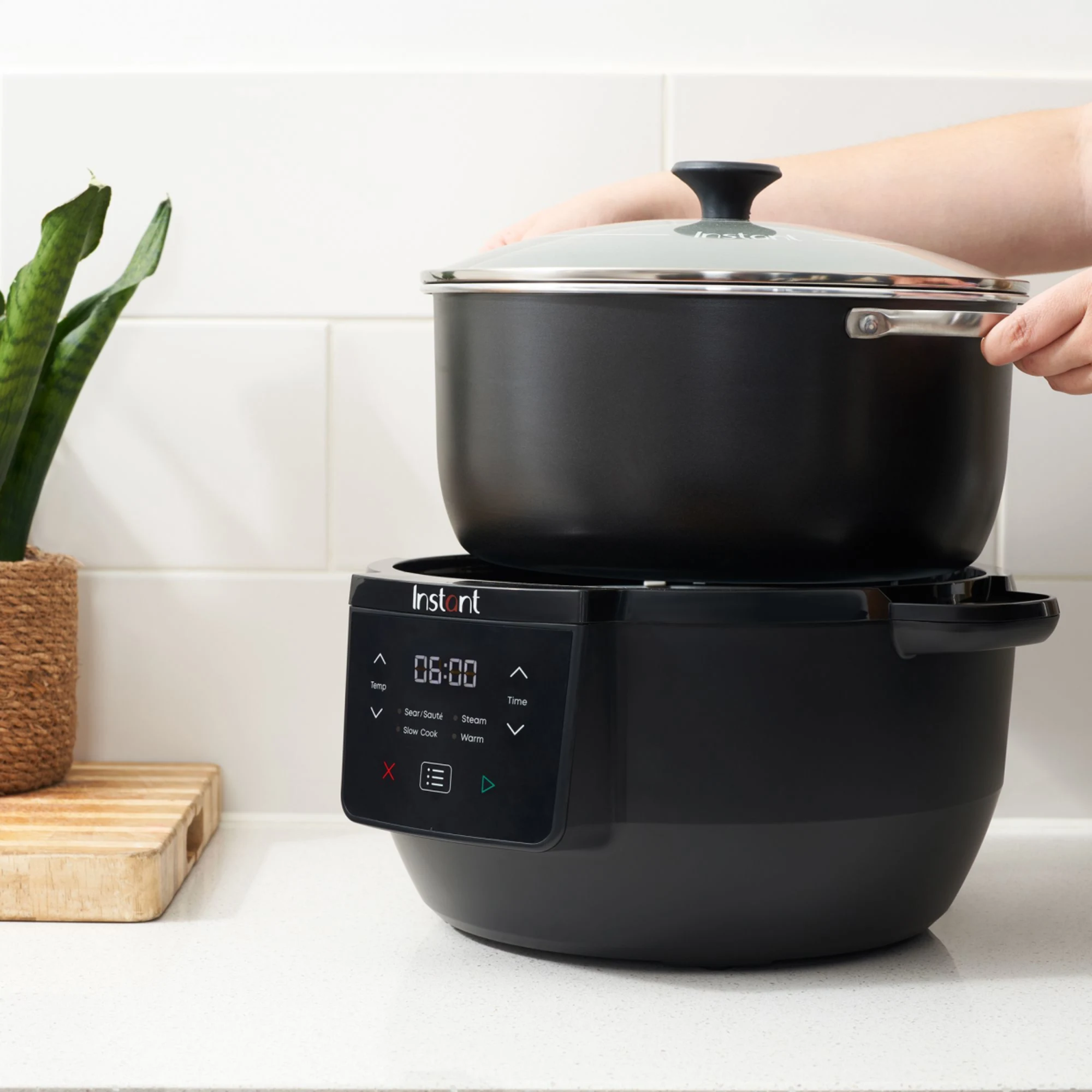 Instant Superior Slow Cooker 7.1L Image 3