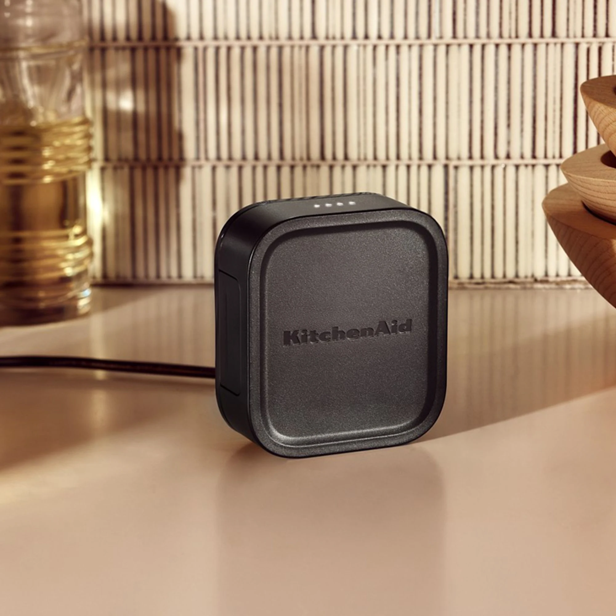 KitchenAid GO Charging Dock Black Matte Image 2