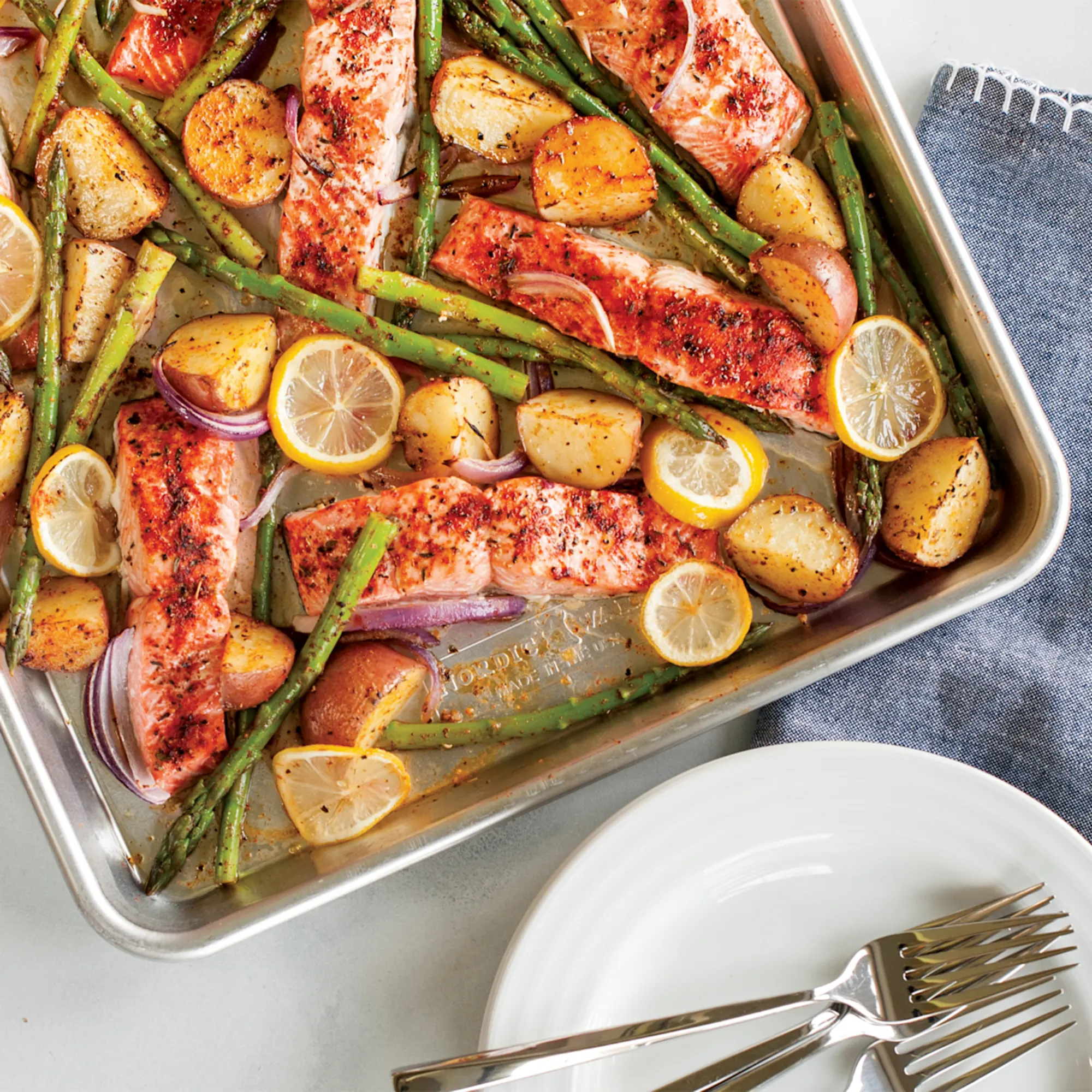 Nordic Ware Naturals Baking Sheet 53.5x38 cm Image 2