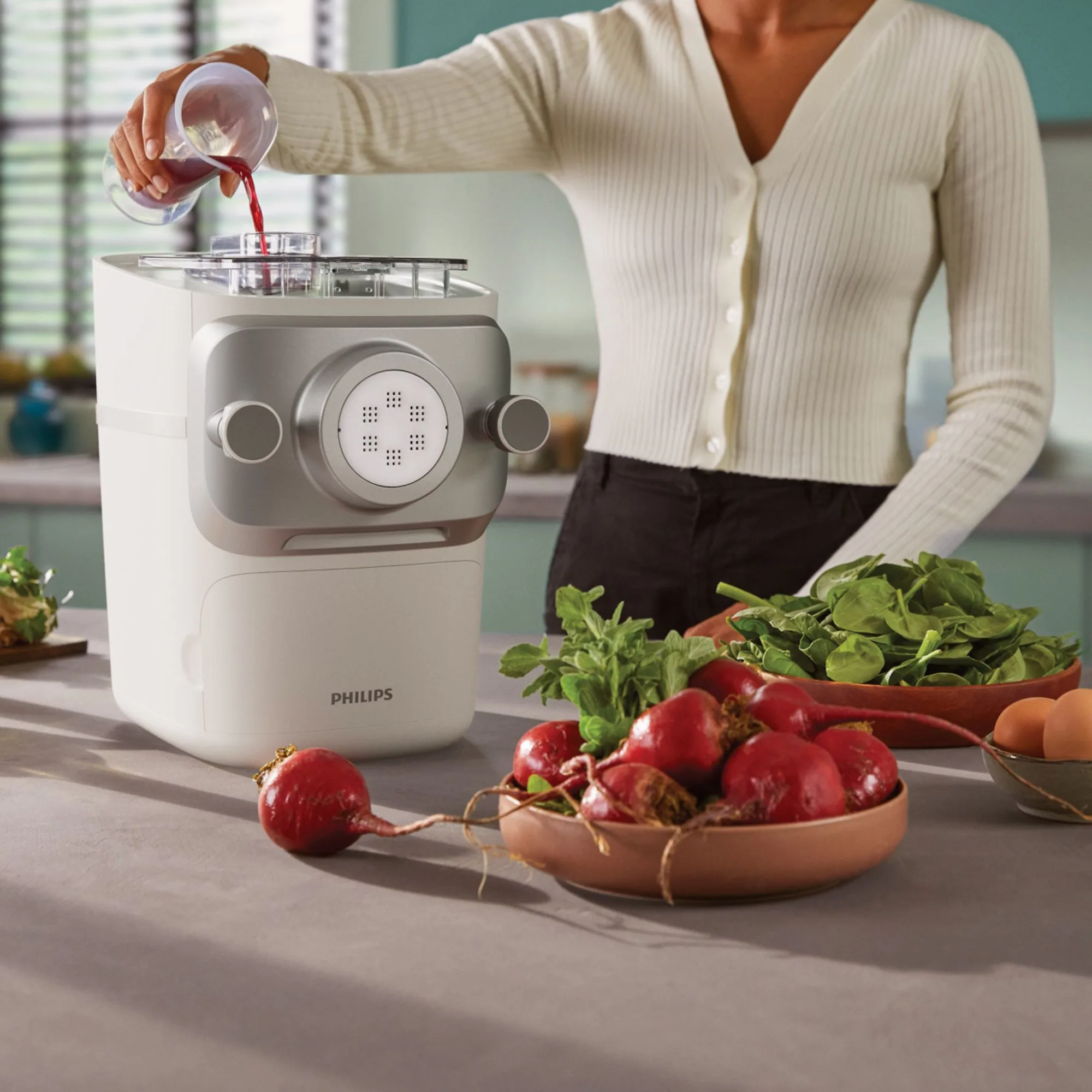 Philips HR2660/00 Premium Pasta and Noodle Maker White Image 3