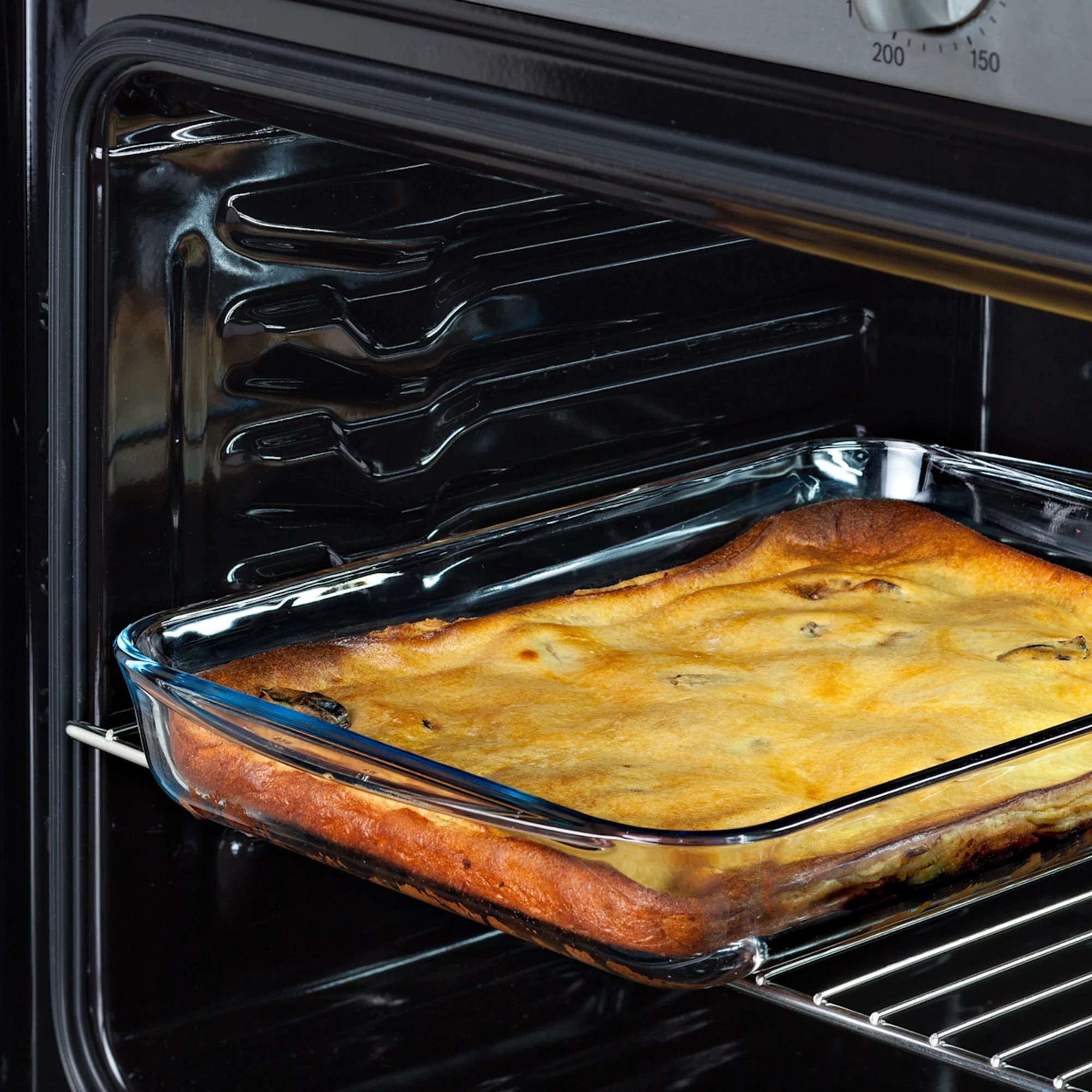 Pyrex Cook Store Rectangular Shallow Glass Storage 1 6L Green Image 3