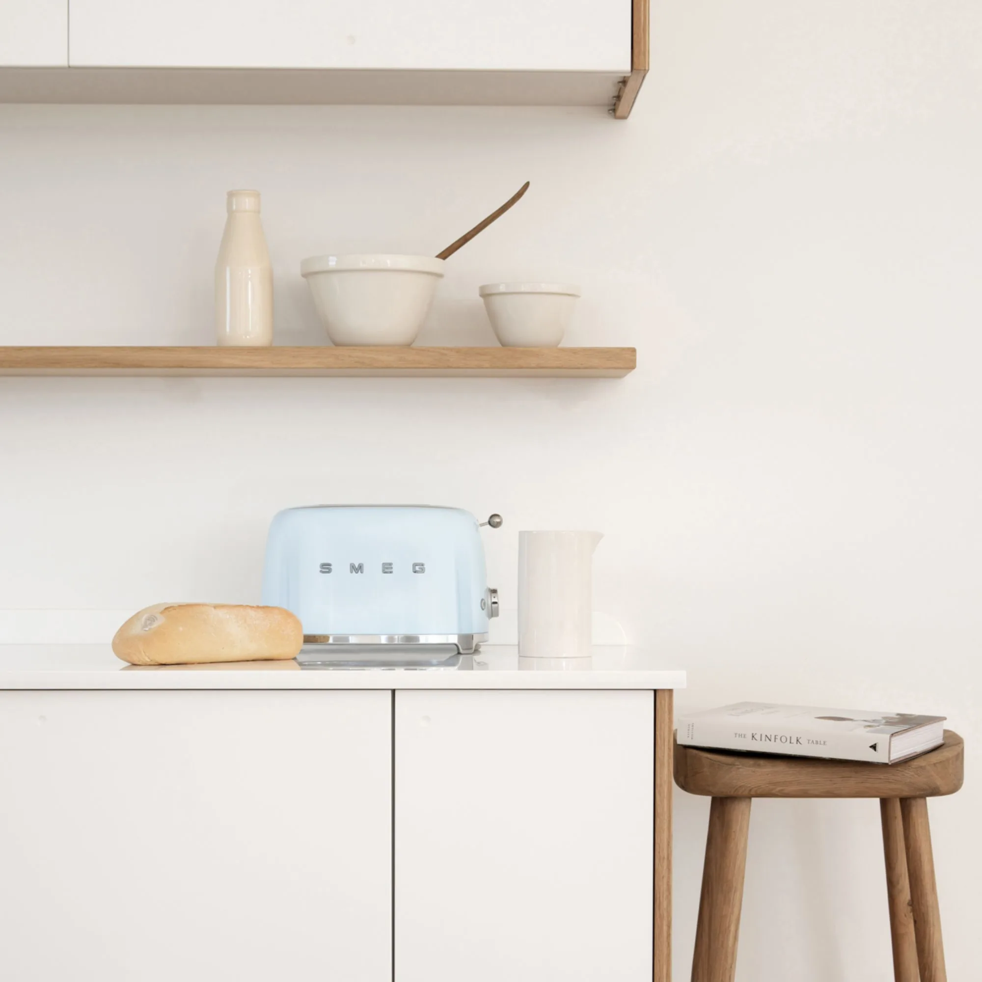 Smeg 50's Retro Style 2 Slice Toaster Pastel Blue Image 4