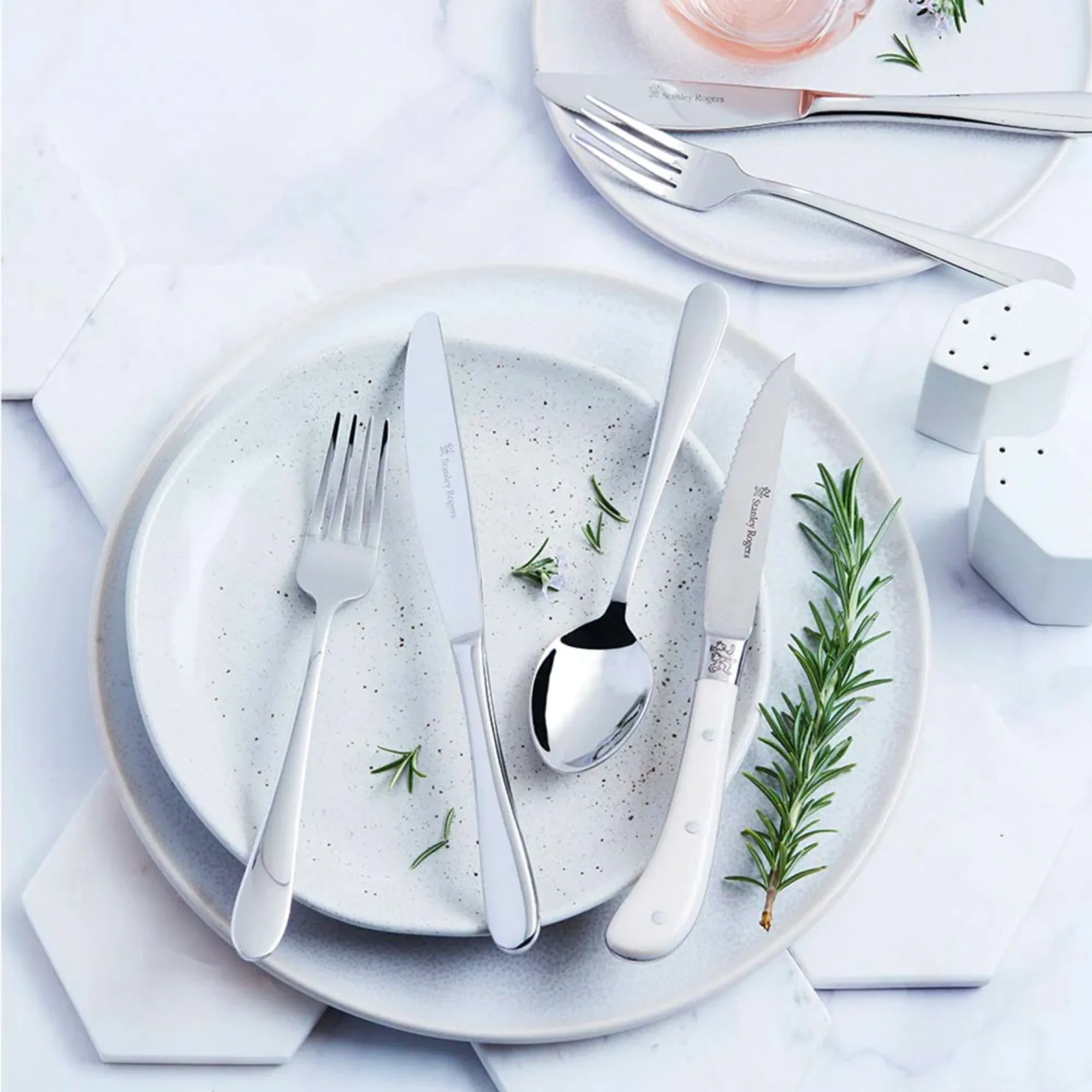 Stanley Rogers Albany Salad Server Set 2pc Image 2