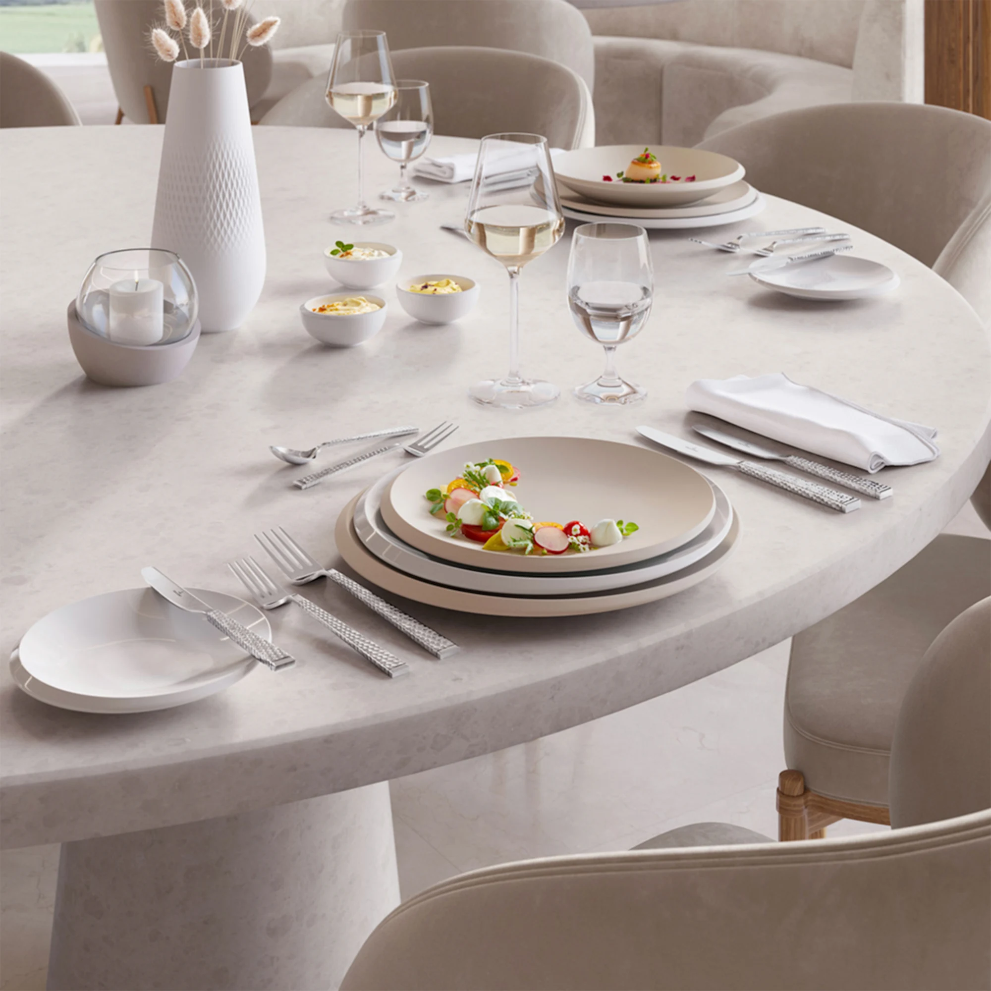 Villeroy and Boch NewMoon Beige Flat Bowl 25cm Image 3