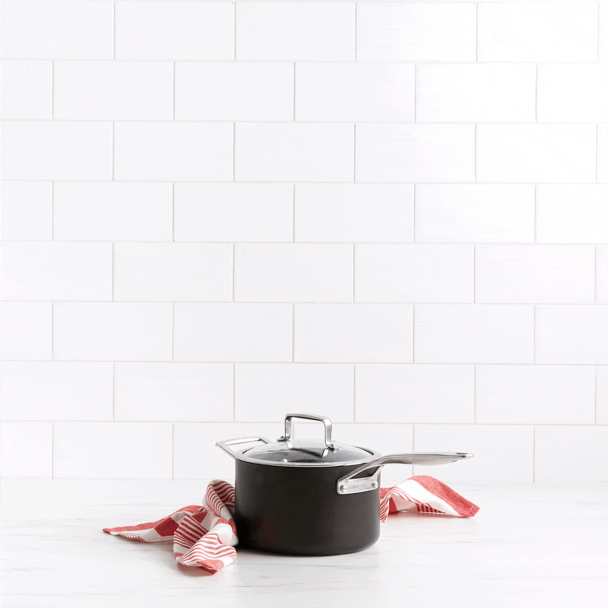 Wolstead Superior+ Non Stick Saucepan with Lid 18cm - 2.7L Image 6