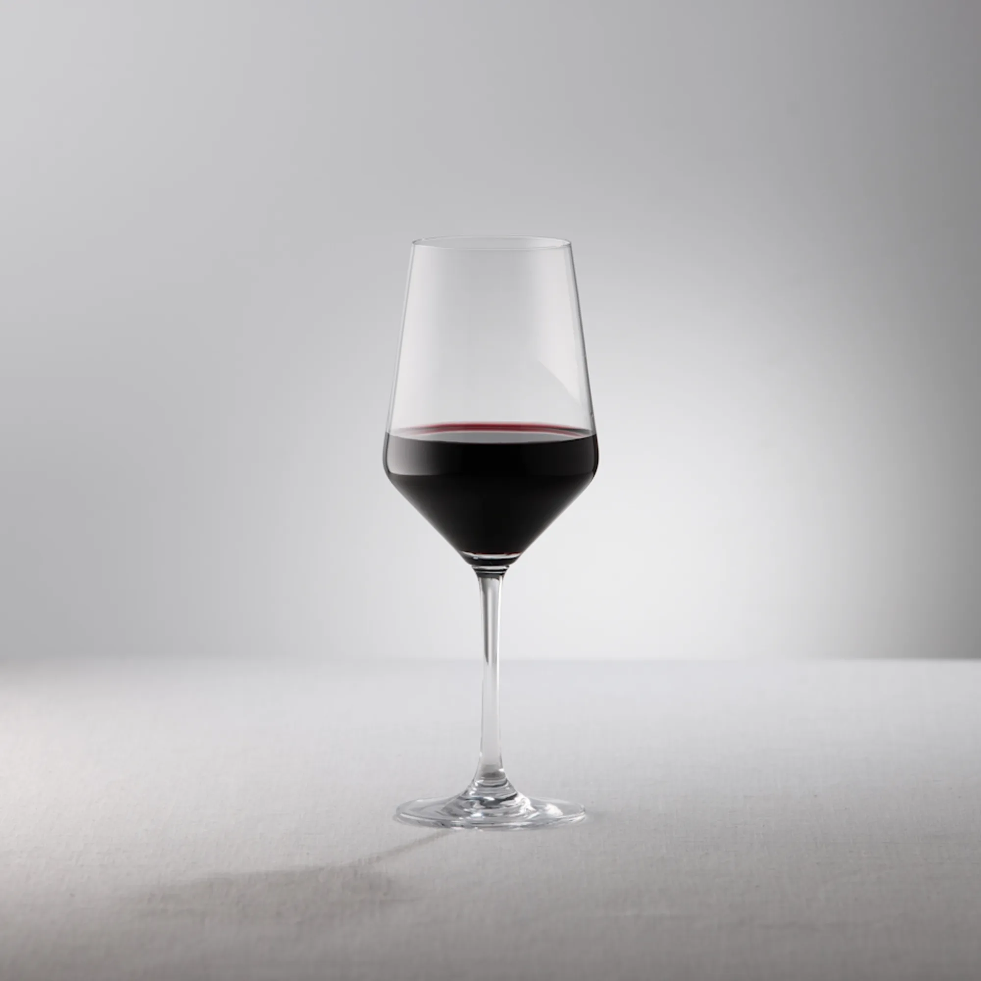 Salisbury & Co Signature Red Wine Glass 530ml Set of 6 Image 2